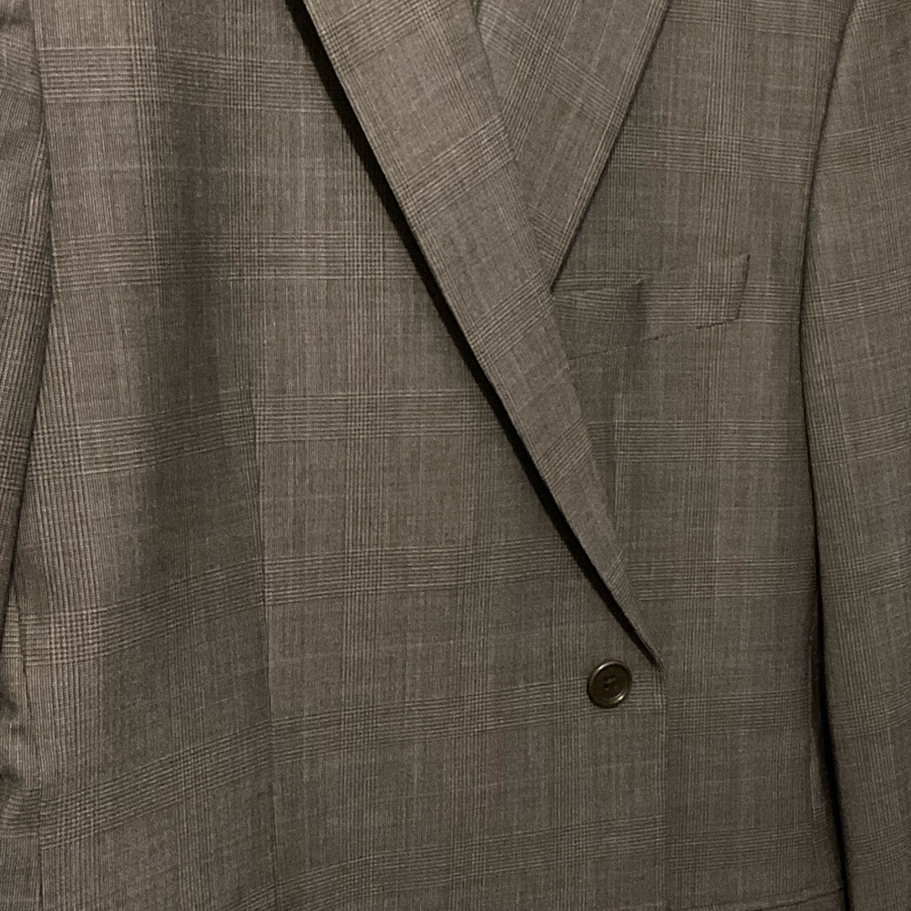 Brooks Brothers Classic Gray Men's Suit - Picture 3 of 8